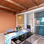 Casa Angus Villa