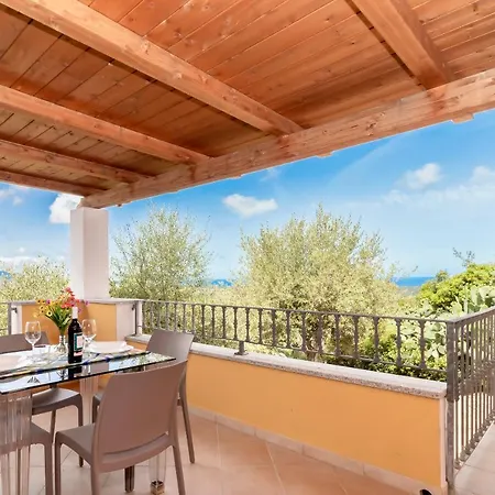 Villa Casa Angus Badesi