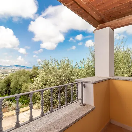 Casa Angus Villa Badesi