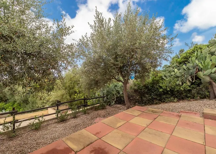 Casa Angus باديسي